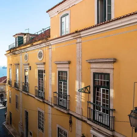 Guestready - Amazing Near National Pantheon! Apartment *